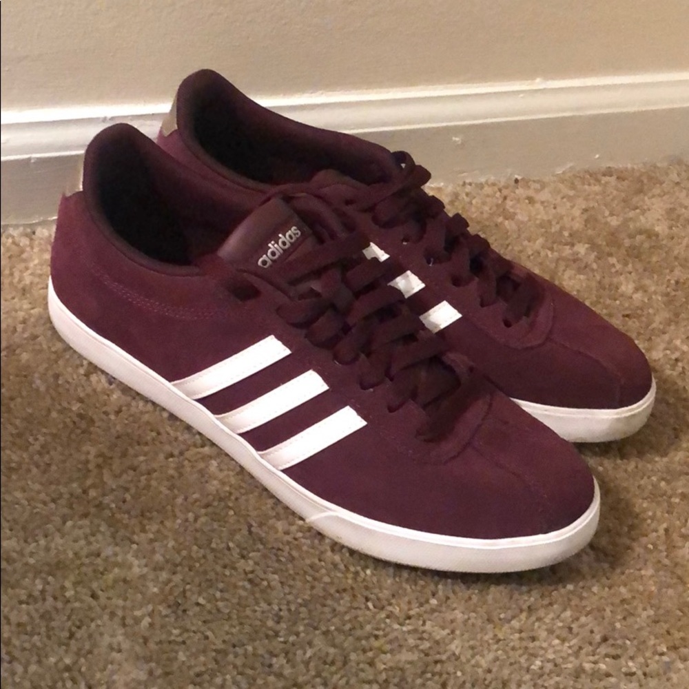 Adidas Sneakers